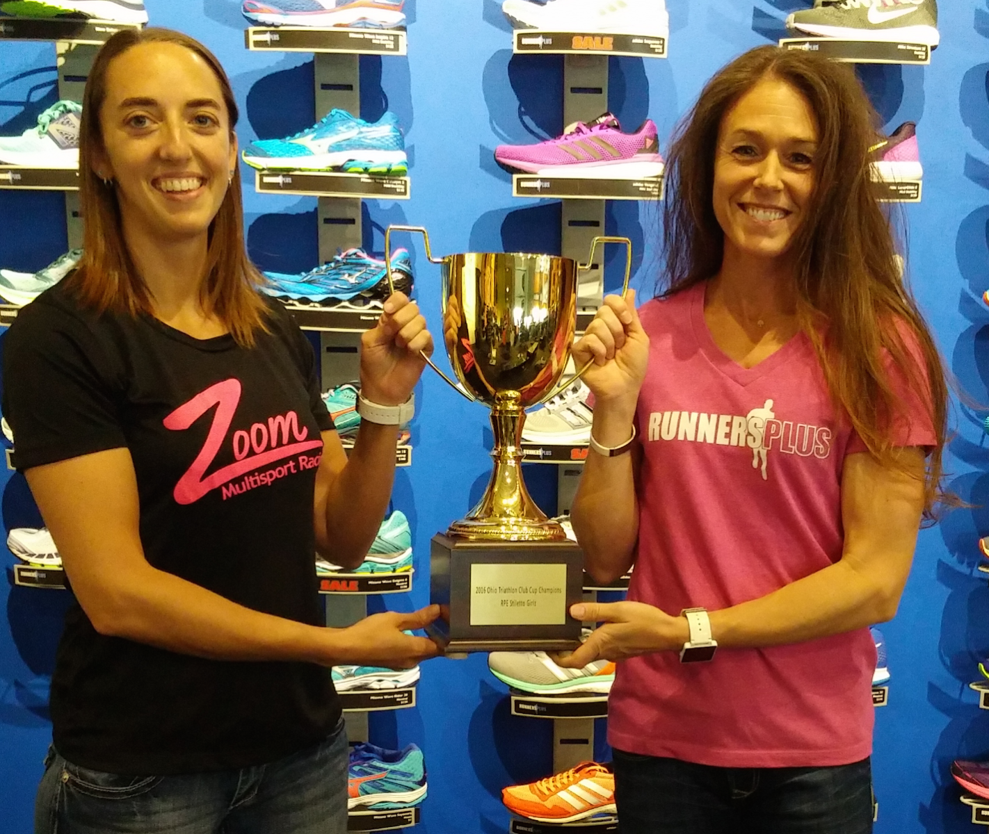 Runners Plus Zoom with Ohio Triathlon Club Cup Trophy